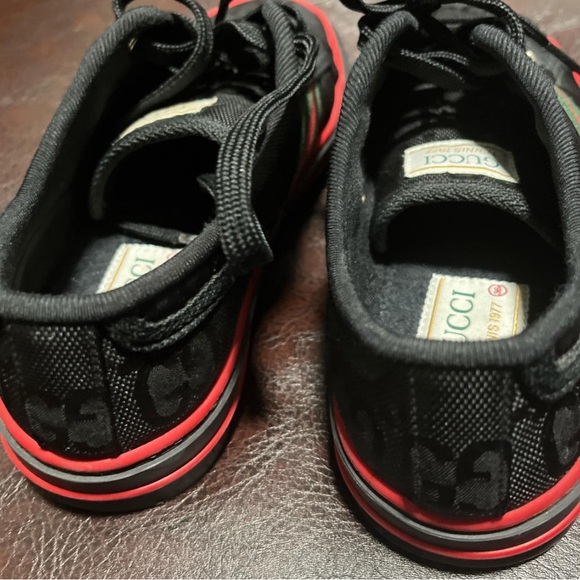 WOMEN'S GUCCI OFF THE GRID SNEAKER - Picture 3 of 4